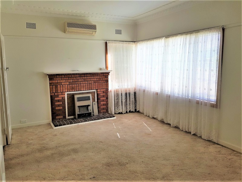 11 Neutral Avenue, Birrong NSW 2143