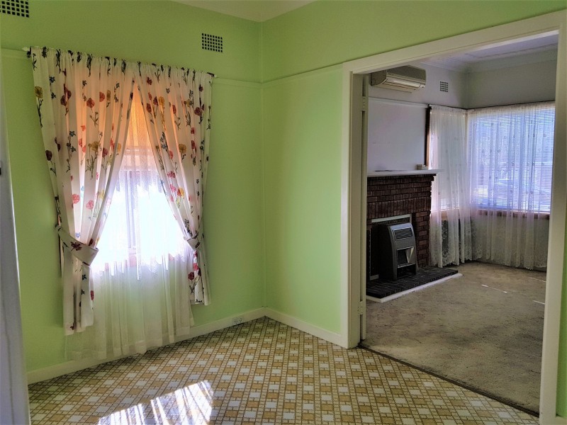 11 Neutral Avenue, Birrong NSW 2143