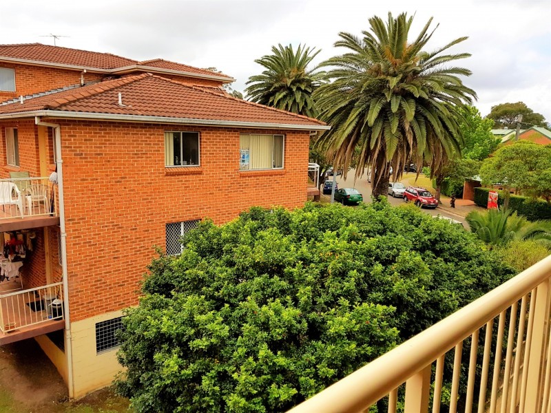 5/68-70 Reynolds Avenue, Bankstown NSW 2200