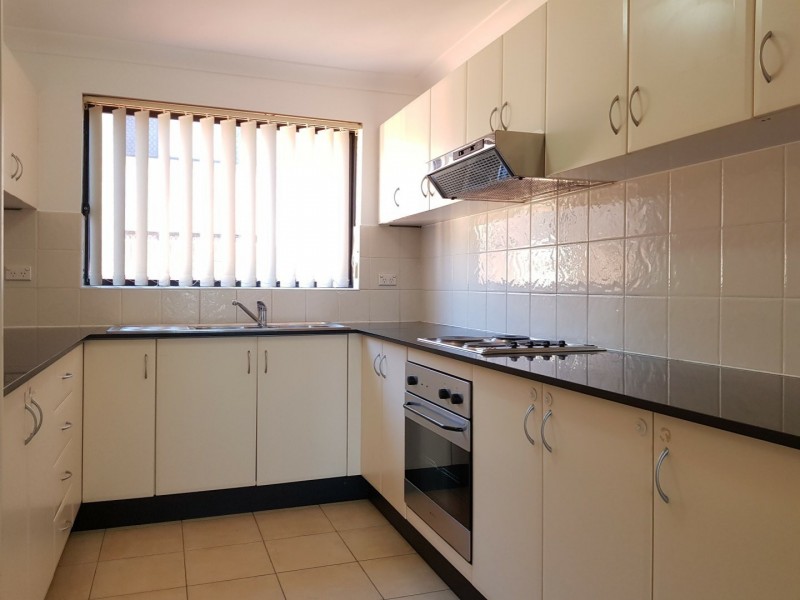 8/259-261 Hector Street, Bass Hill NSW 2197