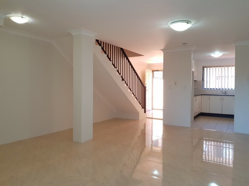 8/259-261 Hector Street, Bass Hill NSW 2197