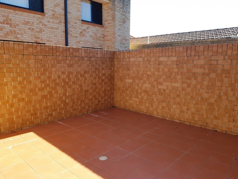 8/259-261 Hector Street, Bass Hill NSW 2197