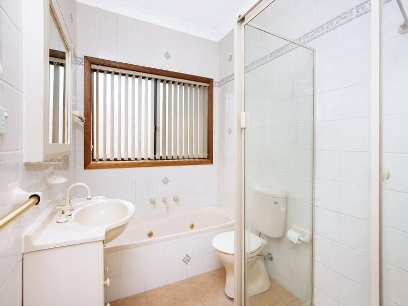 8 Gray Crescent, Yagoona NSW 2199