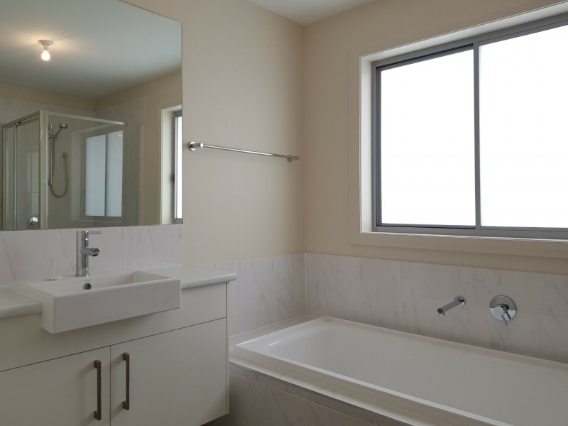 4 Culgoa Bend, Villawood NSW 2163