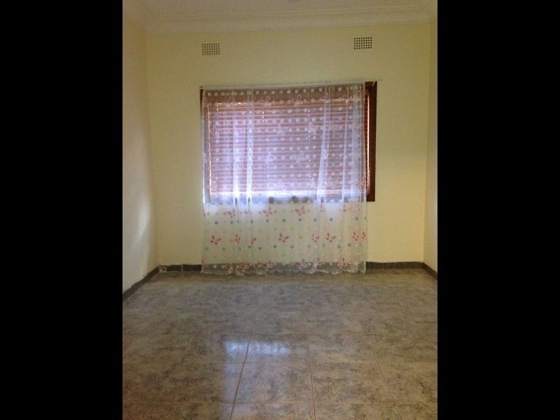 62 Mandarin Street, Fairfield East NSW 2165