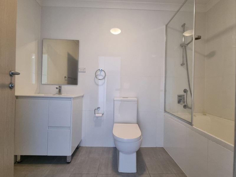 303 99-101 Clapham Road, Sefton NSW 2162