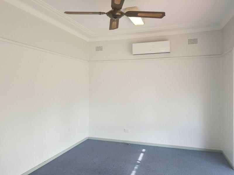 19 Koonawarra Street, Villawood NSW 2163