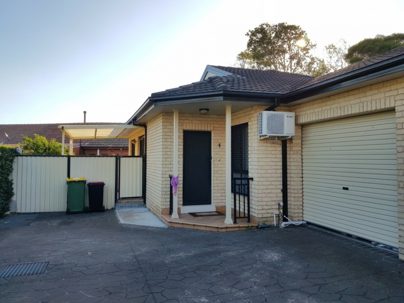 4/26 Robertson Road, Chester Hill NSW 2162
