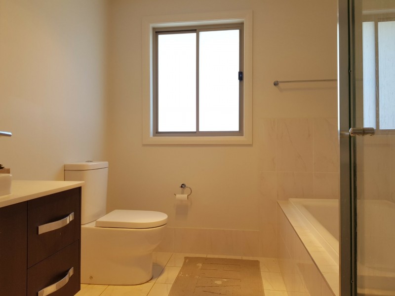 3 Eloura Way, Villawood NSW 2163