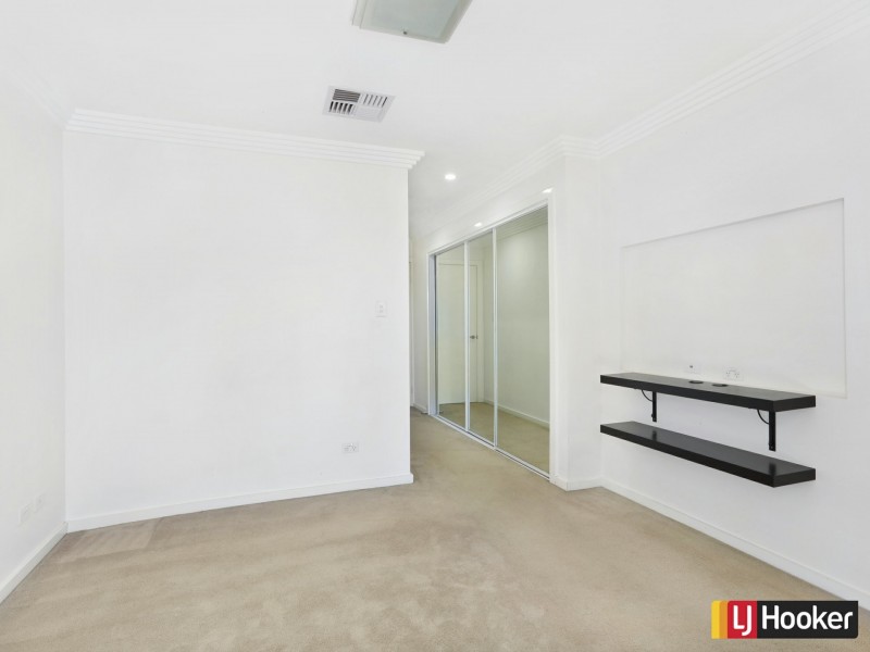 9 Chifley Avenue, Sefton NSW 2162