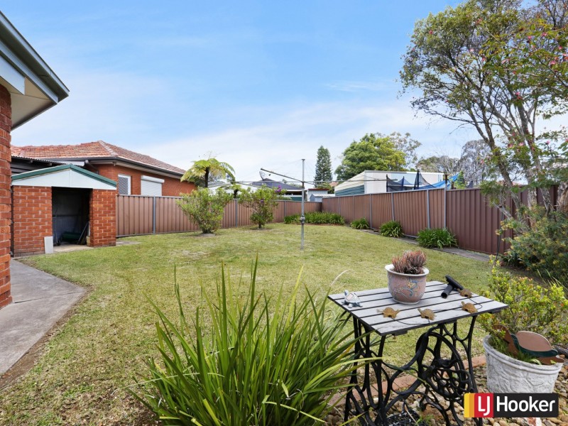 4 Larkview Avenue, Chester Hill NSW 2162