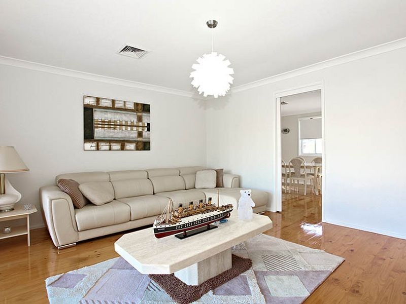 5 JULIAN PLACE, Sefton NSW 2162