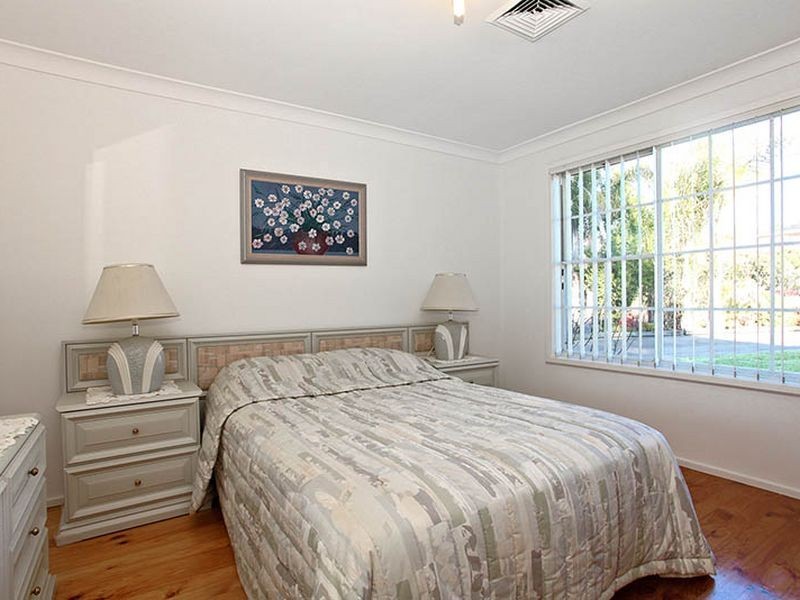 5 JULIAN PLACE, Sefton NSW 2162
