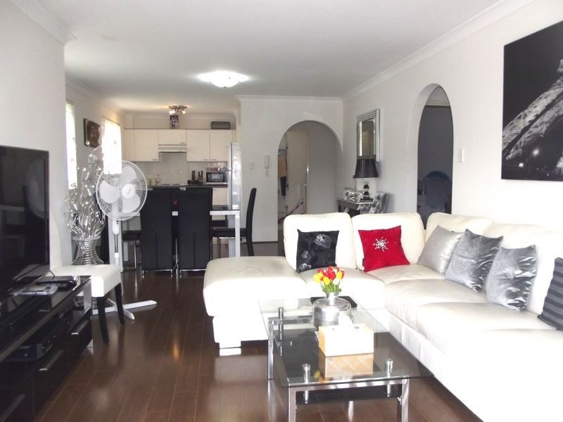 7/90 Brancourt Avenue, Yagoona NSW 2199