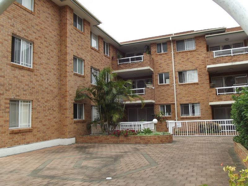 7/90 Brancourt Avenue, Yagoona NSW 2199