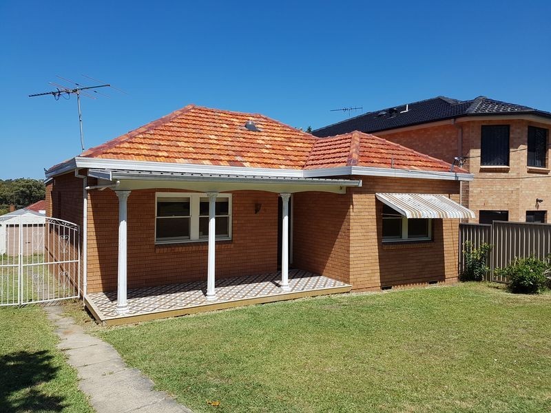 15 Downing Ave, Regents Park NSW 2143