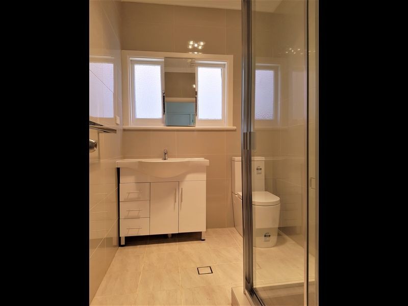 15 Downing Ave, Regents Park NSW 2143