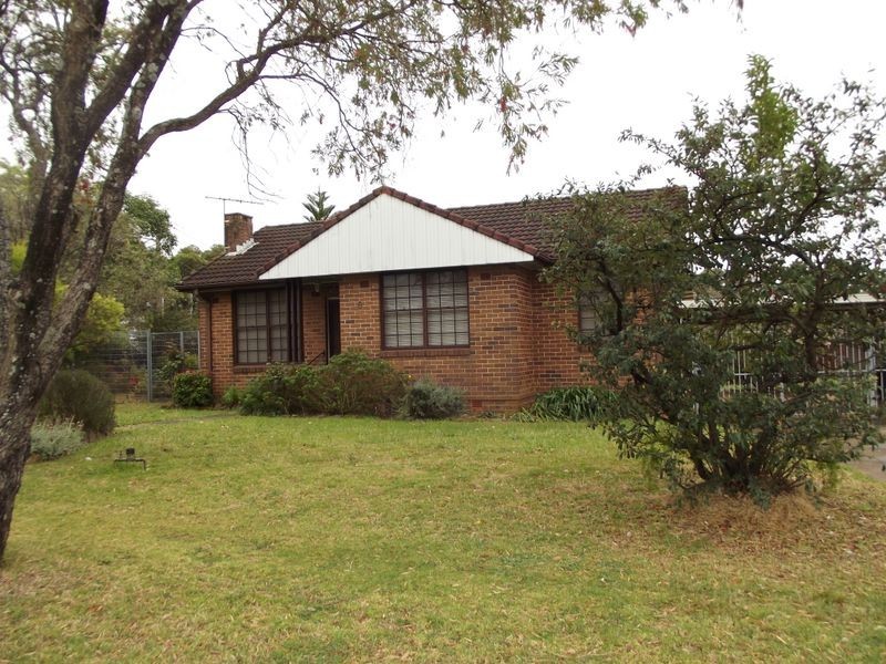 6 Nurragi Street, Villawood NSW 2163