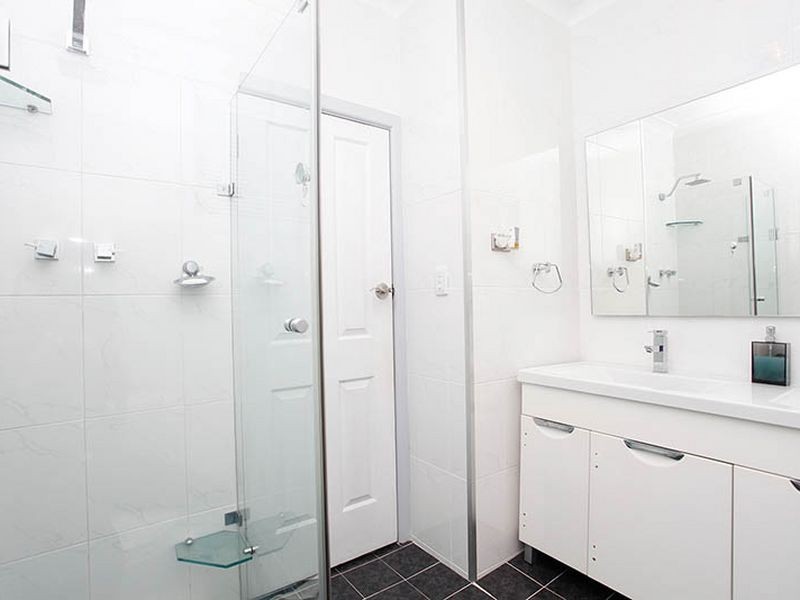 6 Station Street, Regents Park NSW 2143