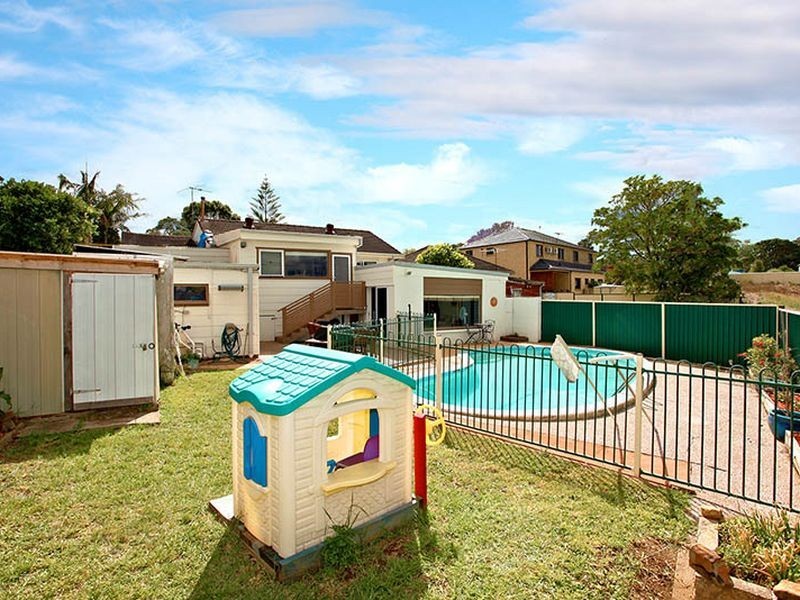 25 Alpha Street, Chester Hill NSW 2162