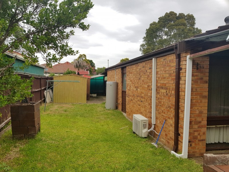 9/12 Birrong Avenue, Birrong NSW 2143