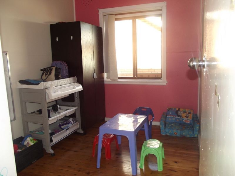 5 Bulwarra Ave, Sefton NSW 2162