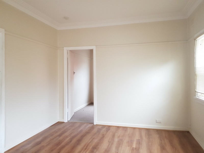 27 Hill Road, Birrong NSW 2143