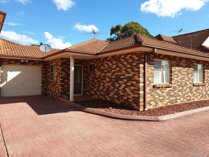 2/92 Chester Hill Road, Bass Hill NSW 2197