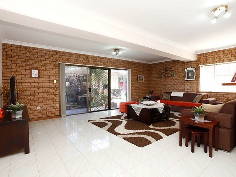 80 Maiden Street, Greenacre NSW 2190