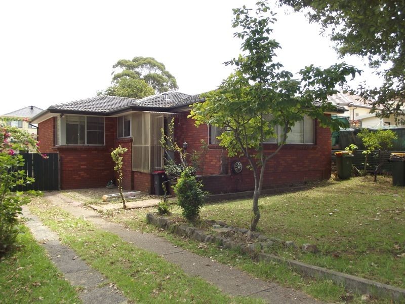 2 Maude Street, Regents Park NSW 2143