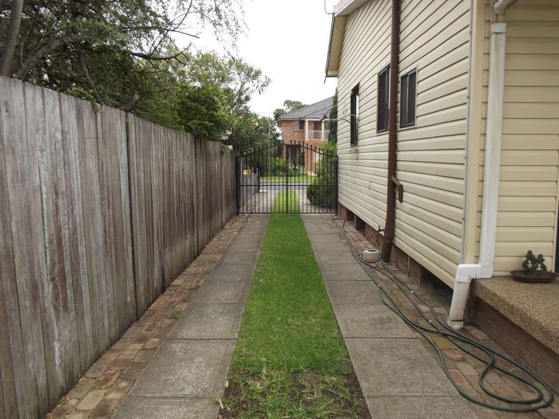 31 Chifley Avenue, Sefton NSW 2162