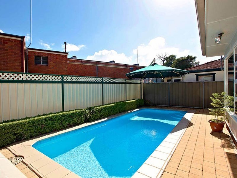 4 Martin Street, Roselands NSW 2196