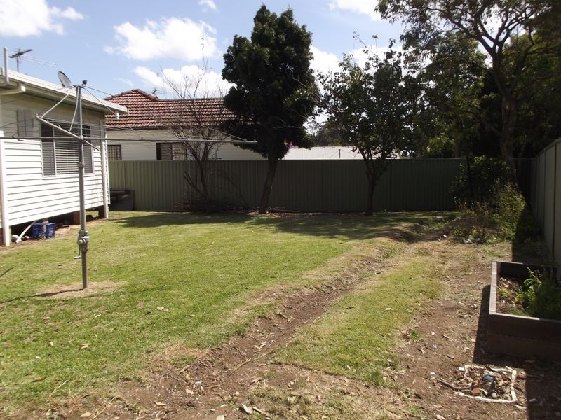 4 Wolumba Street, Chester Hill NSW 2162