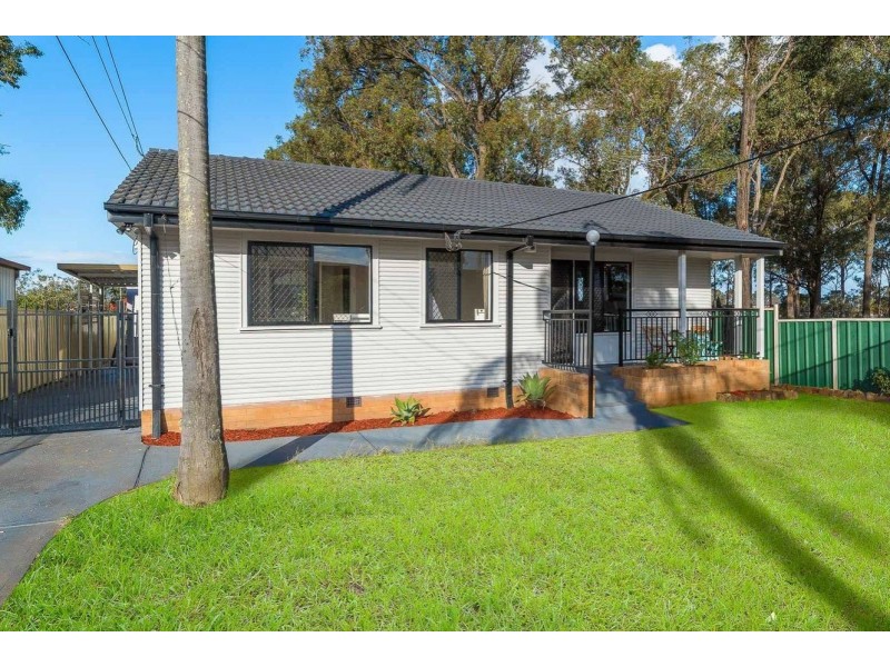 22 Van Dieman Crescent, Fairfield West NSW 2165