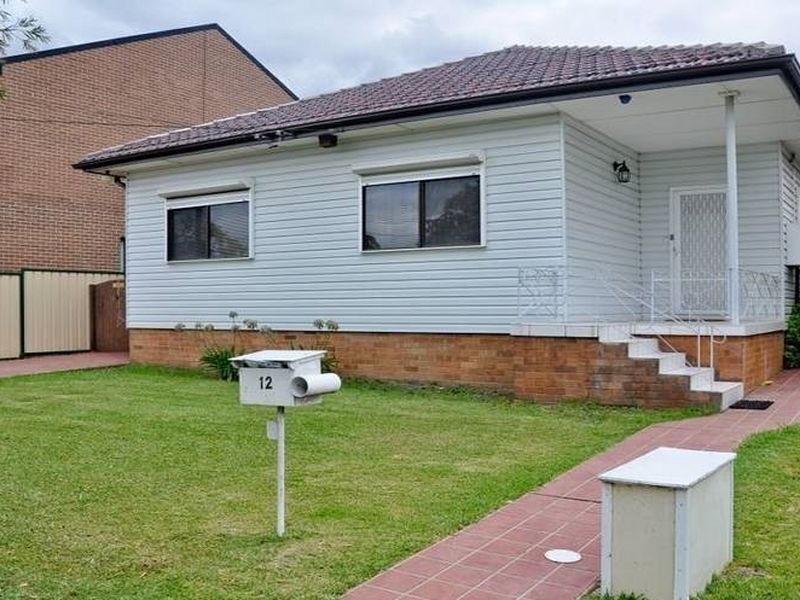 12 Rose Street, Sefton NSW 2162