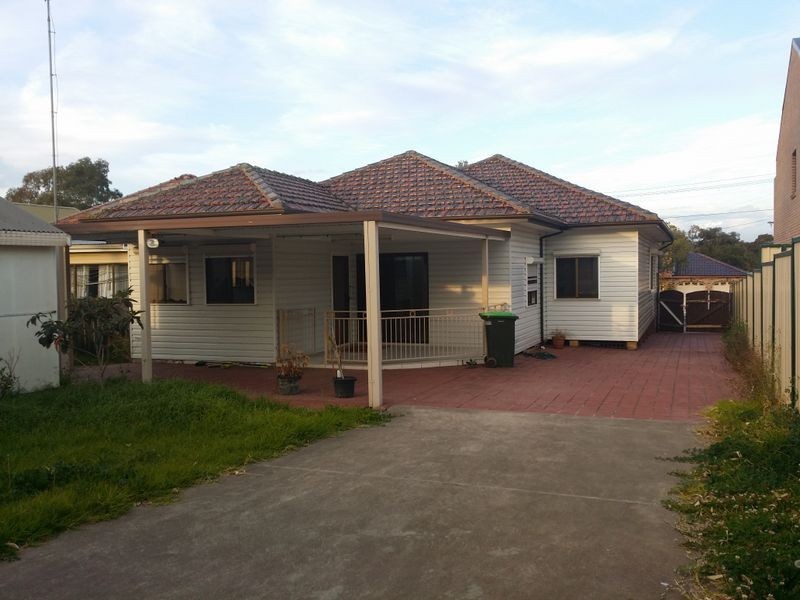 12 Rose Street, Sefton NSW 2162
