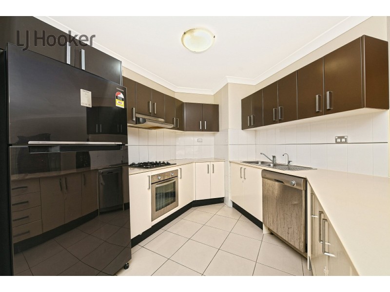 36/2 Amy Street, Regents Park NSW 2143