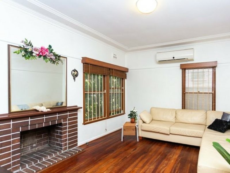 40 Wattle Avenue, Villawood NSW 2163