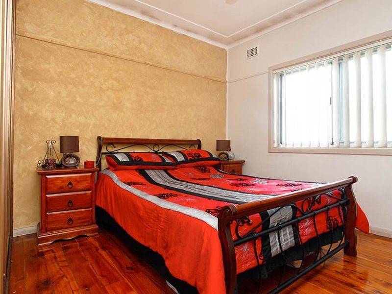 77 Rawson Road, Guildford NSW 2161