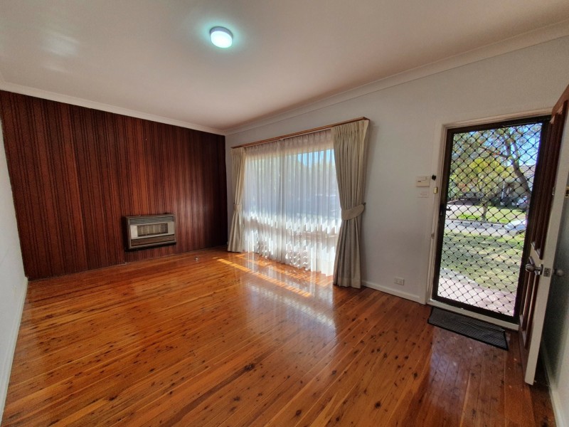 13 Roosevelt Ave, Sefton NSW 2162