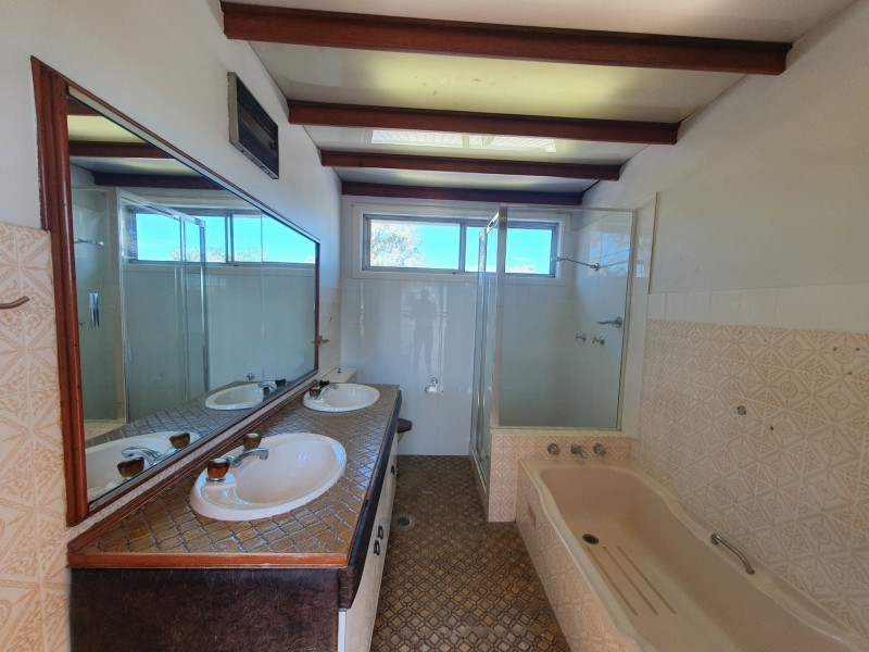 13 Roosevelt Ave, Sefton NSW 2162
