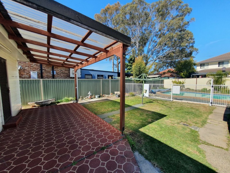 13 Roosevelt Ave, Sefton NSW 2162
