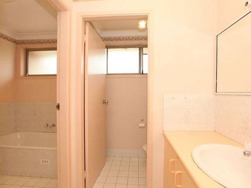 5/135 Rex Road, Georges Hall NSW 2198