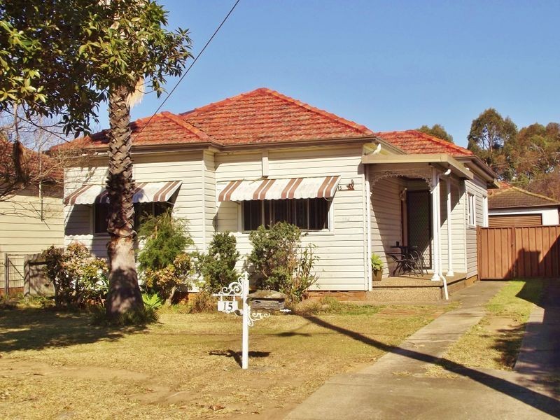 15 Merle Street, Bass Hill NSW 2197