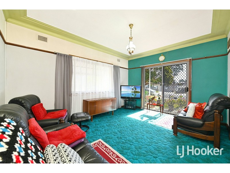 27 Hood Street, Yagoona NSW 2199