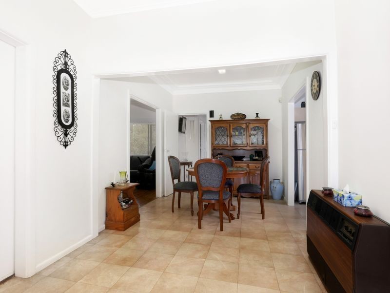 110 Roberts Rd, Greenacre NSW 2190