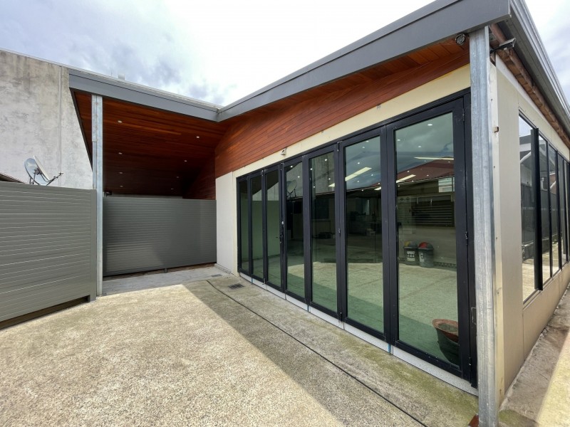 16 Clapham Road, Regents Park NSW 2143