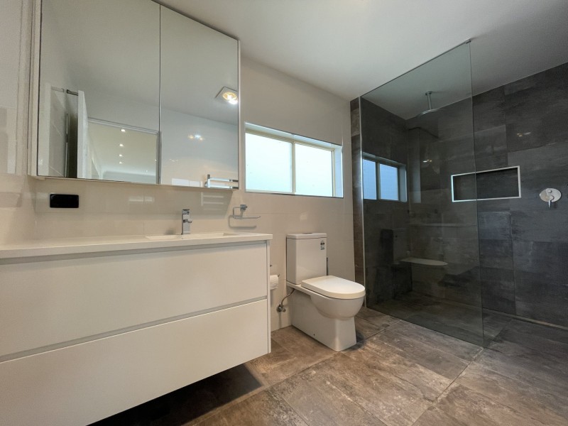 16 Clapham Road, Regents Park NSW 2143