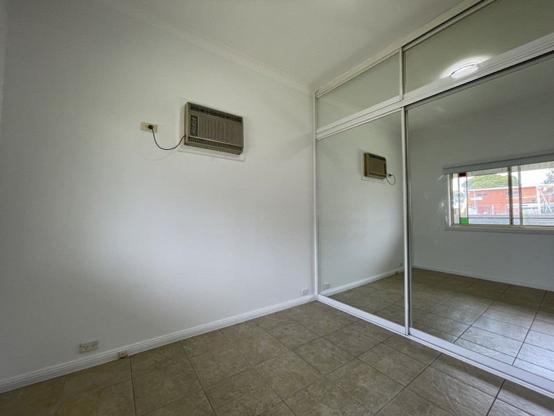 16 Clapham Road, Regents Park NSW 2143