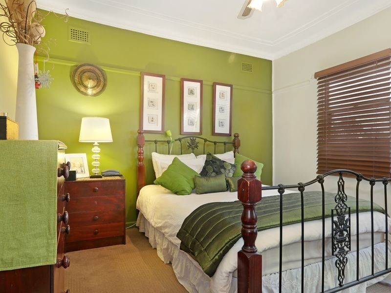 4 Dudley Road, Guildford NSW 2161